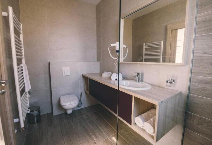 اتاق استاندارد با چشمانداز, Nova Bentbaša