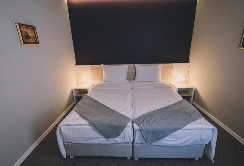 اتاق استاندارد, Nova Bentbaša