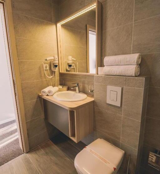 اتاق اکونومی یک تخته, Nova Bentbaša