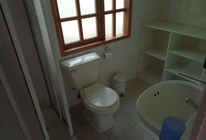 اتاق استاندارد, Omi Kika B&b