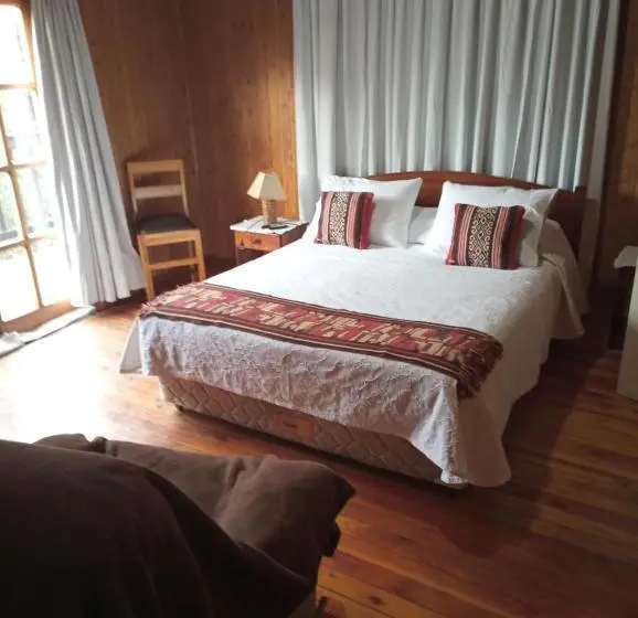 سوییت اجرایی, Omi Kika B&b