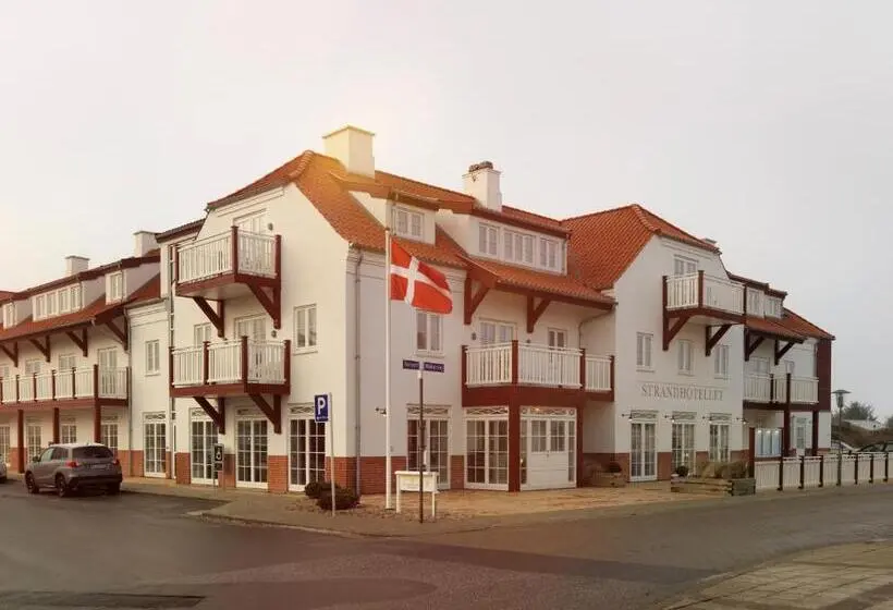 ３ベッドルームアパートメント, Strandhotellet