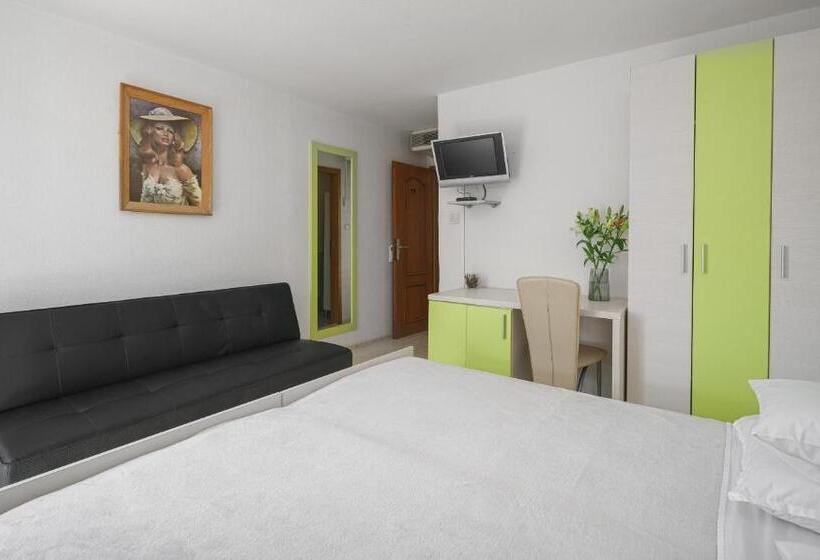 스탠다드 룸, B&b Sidro