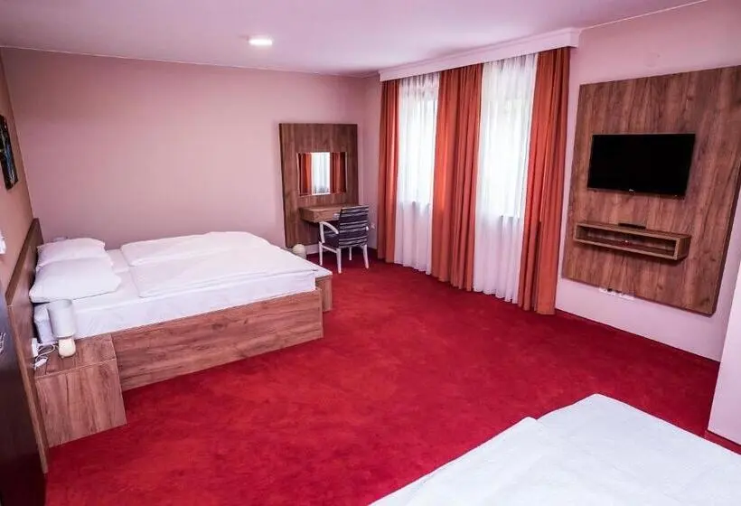 Huoneisto 1 Makuuhuone, B&b Villa Angy