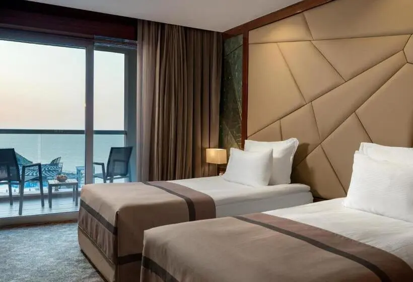 Standard Room King Size Bed