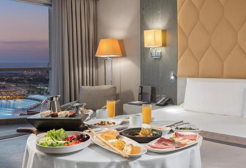 Люкс Superior, Elexus Hotel Resort & Spa & Casino