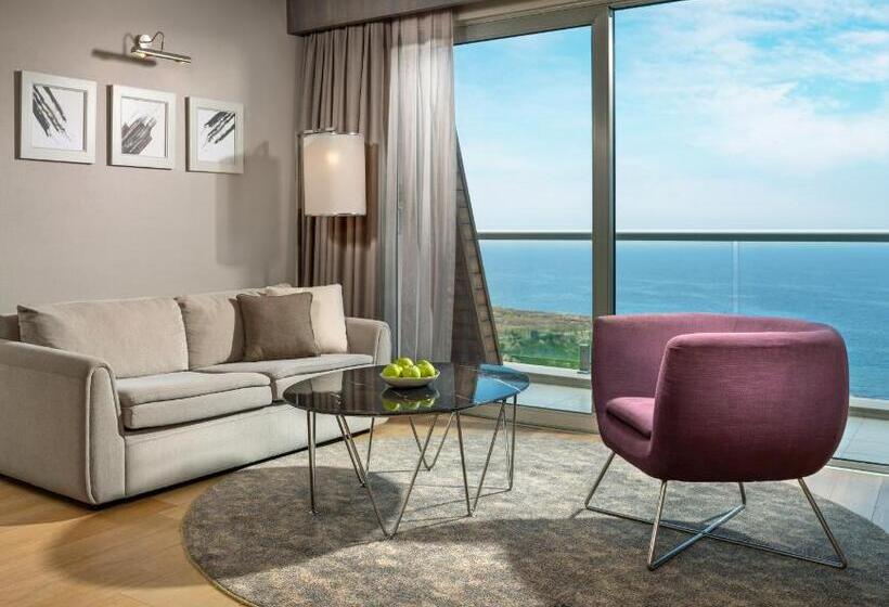 Люкс Superior, Elexus Hotel Resort & Spa & Casino