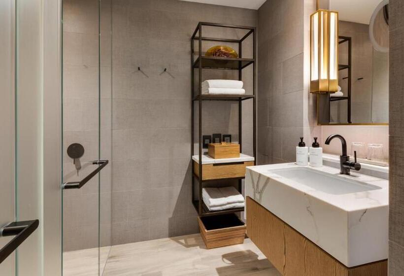 キングサイズベッドのクラシックルーム, Intercontinental Perth City Centre, An Ihg