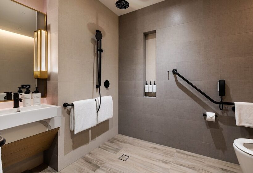 Номер Стандарт Адаптированный для Инвалидов, Intercontinental Perth City Centre, An Ihg