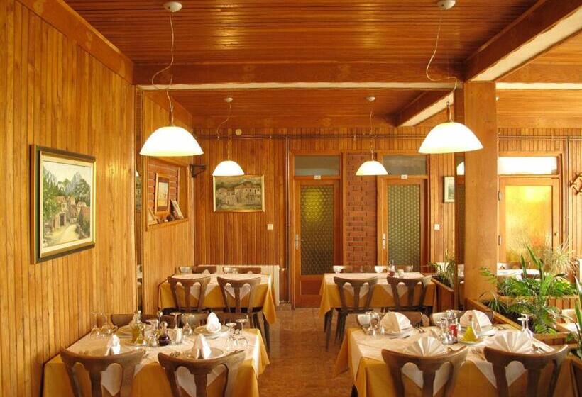 Triple Room Sea View, Rajna