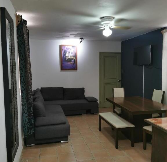 آپارتمان 3 خوابه, San Carlo