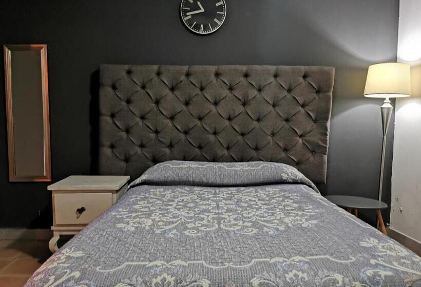 اتاق استاندارد, San Carlo