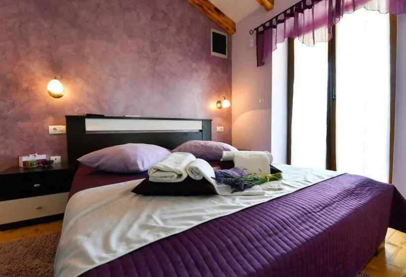 バルコニー付きスタンダードルーム, Bed And Breakfast Casa Rustica