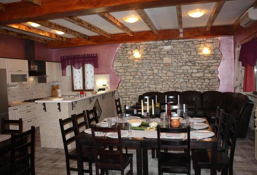 Standaardkamer met Balkon, Bed And Breakfast Casa Rustica
