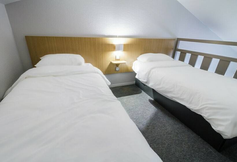 Четырехместный Номер Стандарт, B&b Hotel Morlaix