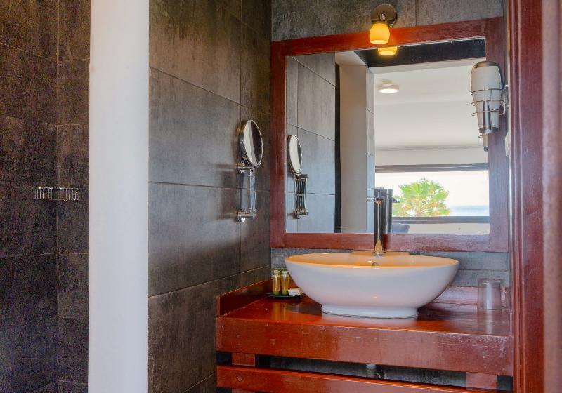 Tengerre Néző Standard Szoba, Livvo Budha Beach