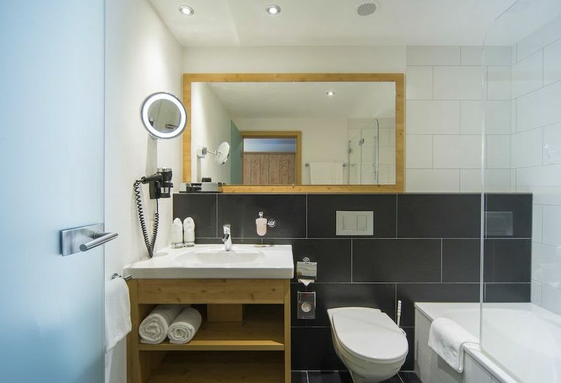 חדר סופריור יחיד, Täscherhof