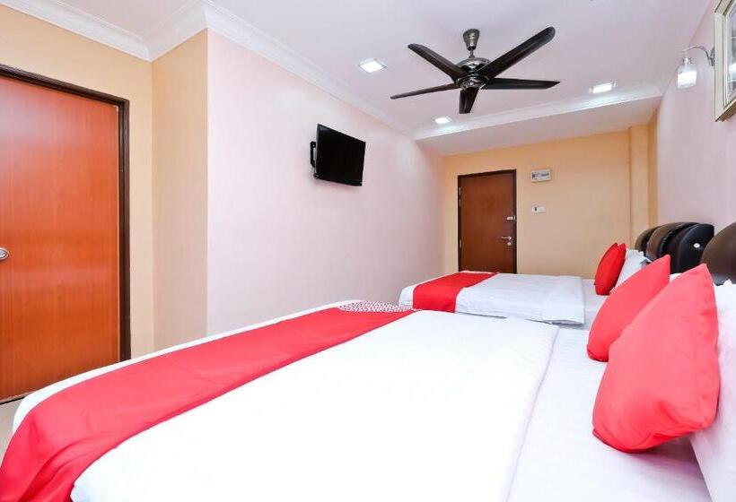 Family Suite, OYO 714 Arina 