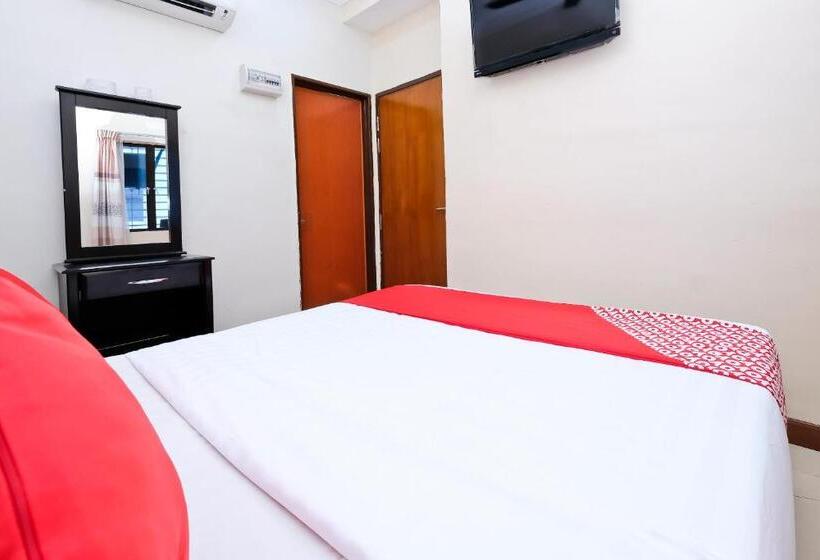 Номер Стандарт, OYO 714 Arina 