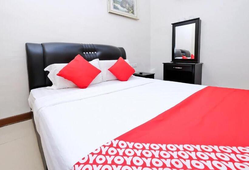 Номер Стандарт, OYO 714 Arina 