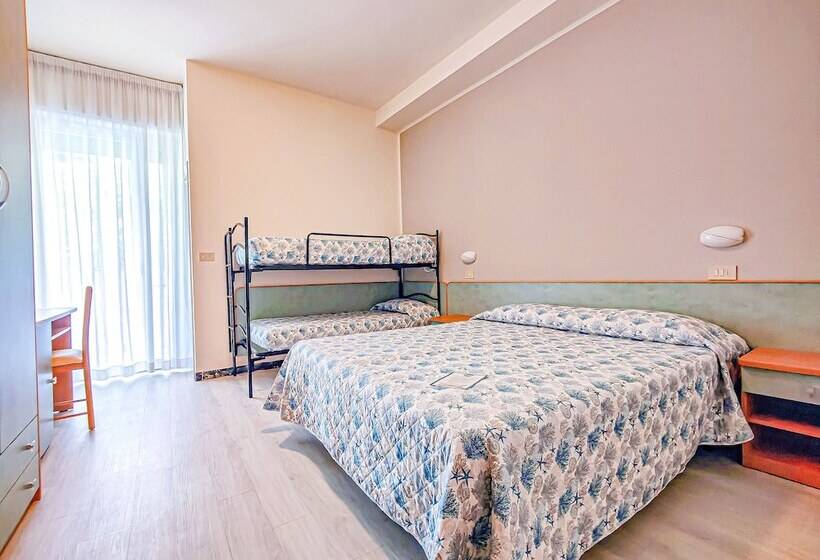 Camera Familiare, Rio Beach & Breakfast