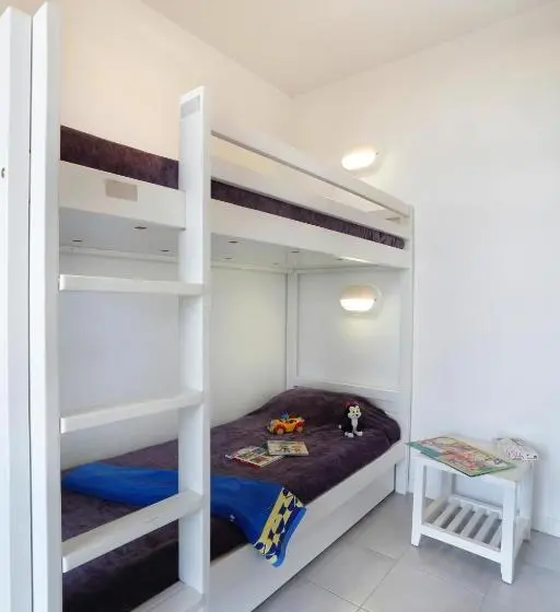 آپارتمان 3 خوابه, Residence Nemea L Estacade