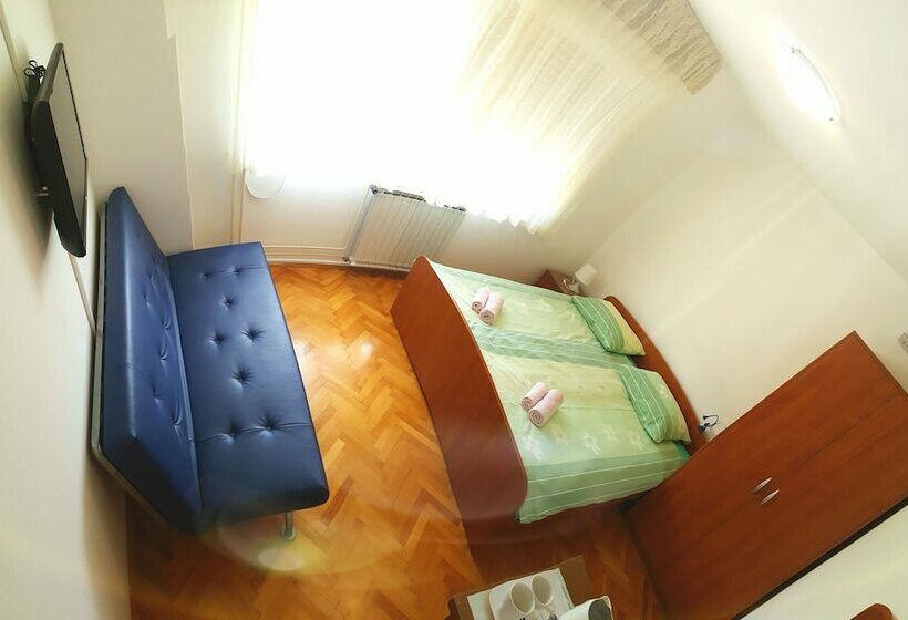 Номер Стандарт с Балконом, Rooms Margerita