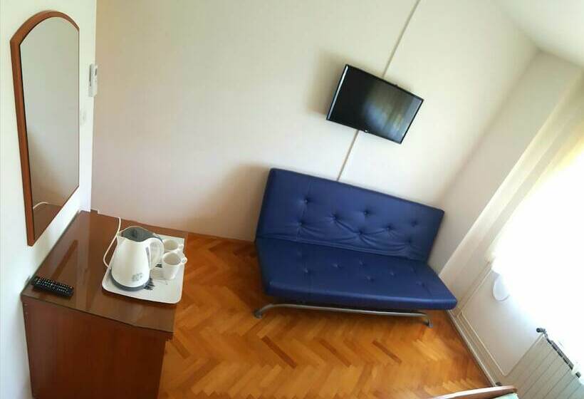 Номер Стандарт с Балконом, Rooms Margerita