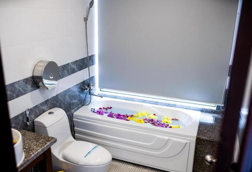 سوئیت با تخت بزرگ, Vela Phu Quoc Resort