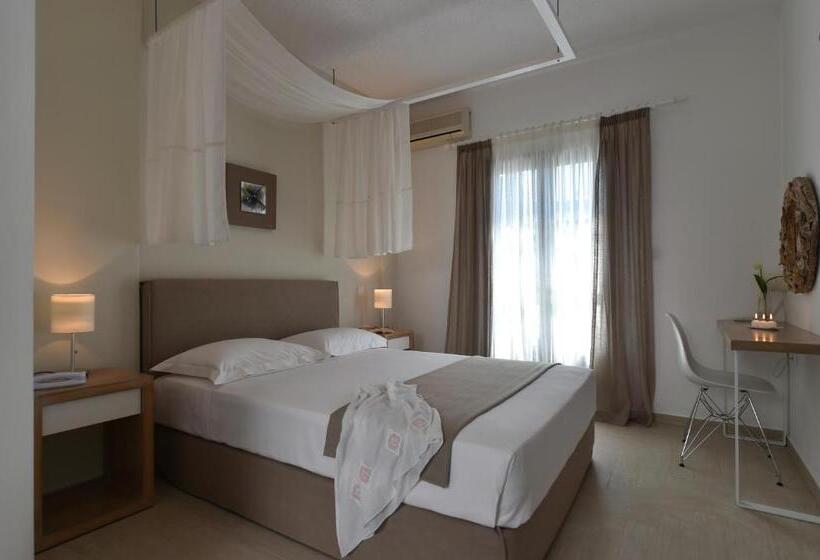 Номер Стандарт, Aella Residence