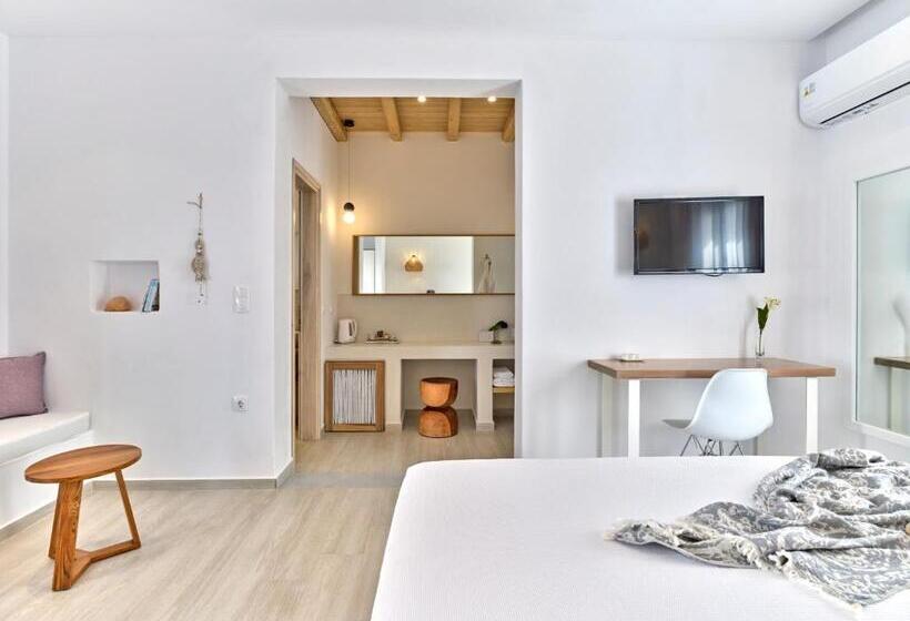 Люкс с гидромассажем, Aella Residence