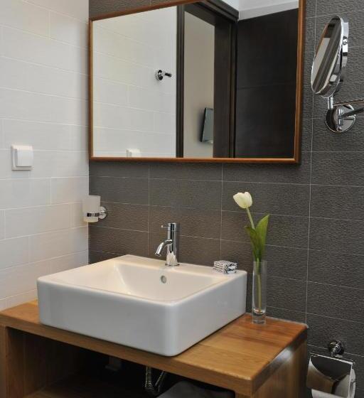 Номер Стандарт, Aella Residence