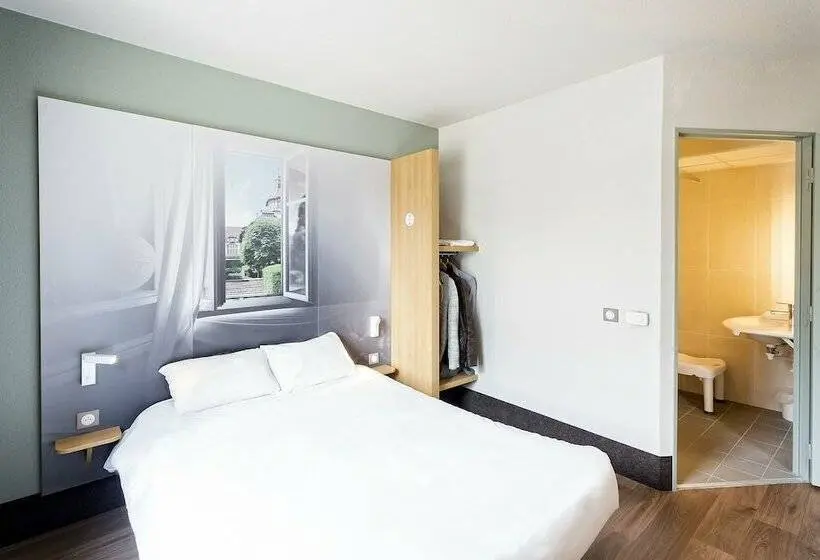 身障者適用スタンダードルーム, B&b Hotel Evry Lisses 1