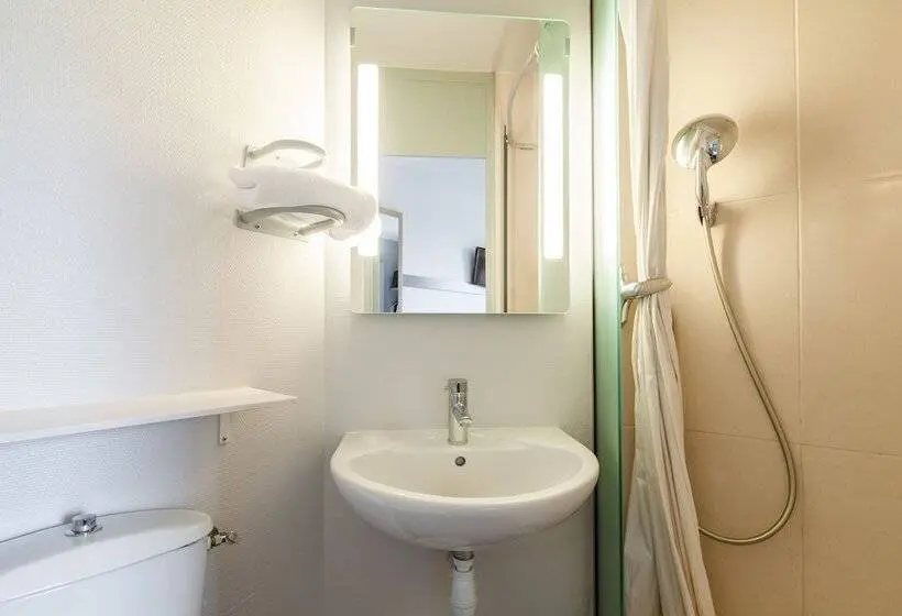 スタンダードトリプルルーム, B&b Hotel Evry Lisses 1