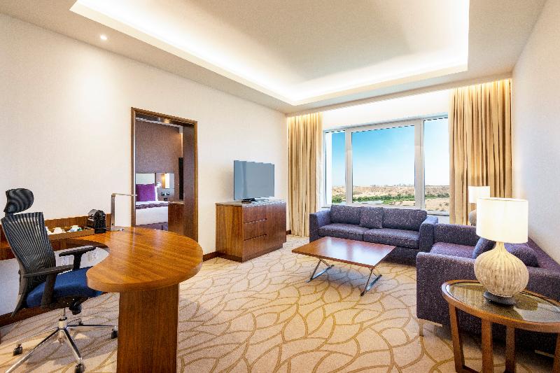 سوئیت اجرایی با تخت کینگ, Crowne Plaza Muscat Ocec, An Ihg