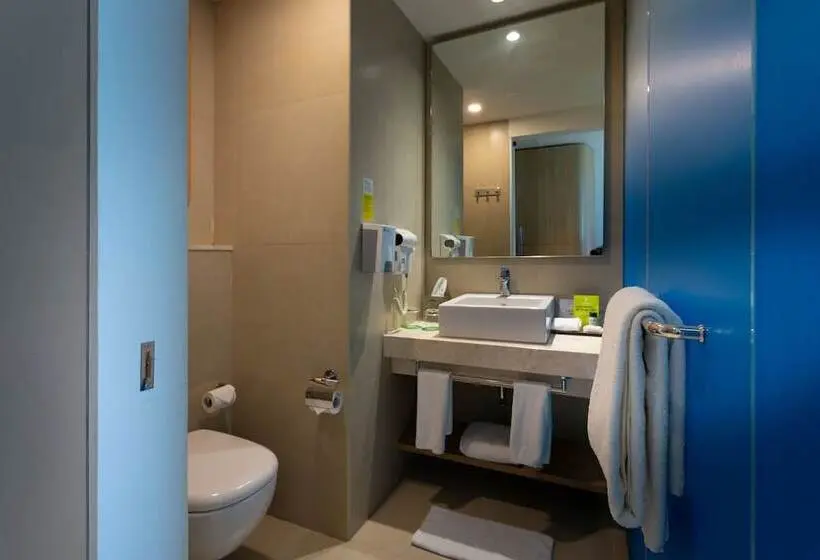 Standard Room Double Bed with Views