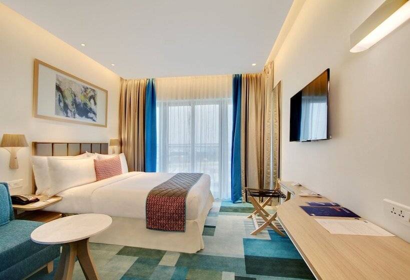 전망 스탠다드 룸 더블 침대, Holiday Inn Bengaluru Racecourse, An Ihg