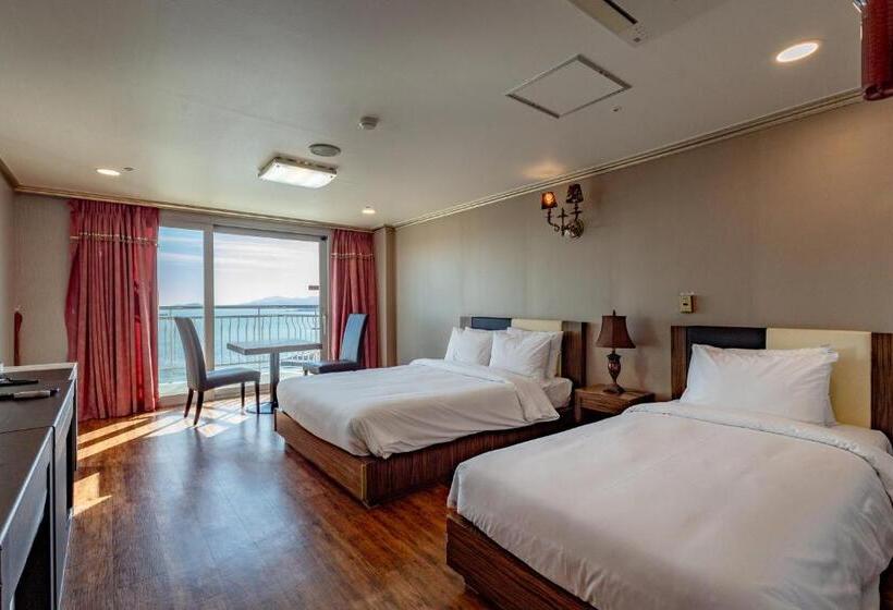 Семейный Номер, Namiltte Resort