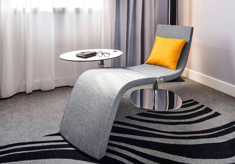 标准间, Novotel London Heathrow Airport T1 T2 And T3