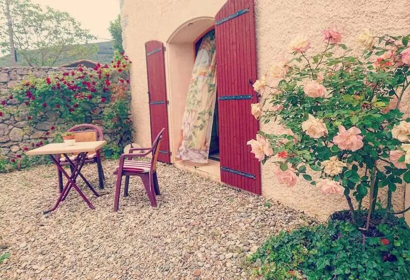デラックスルーム, Relais De Laval