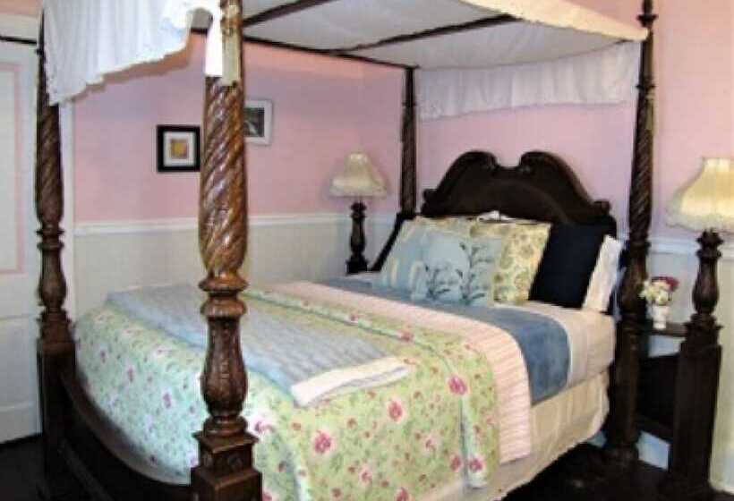 高级三人间, The Olde Mill Inn Bed & Breakfast