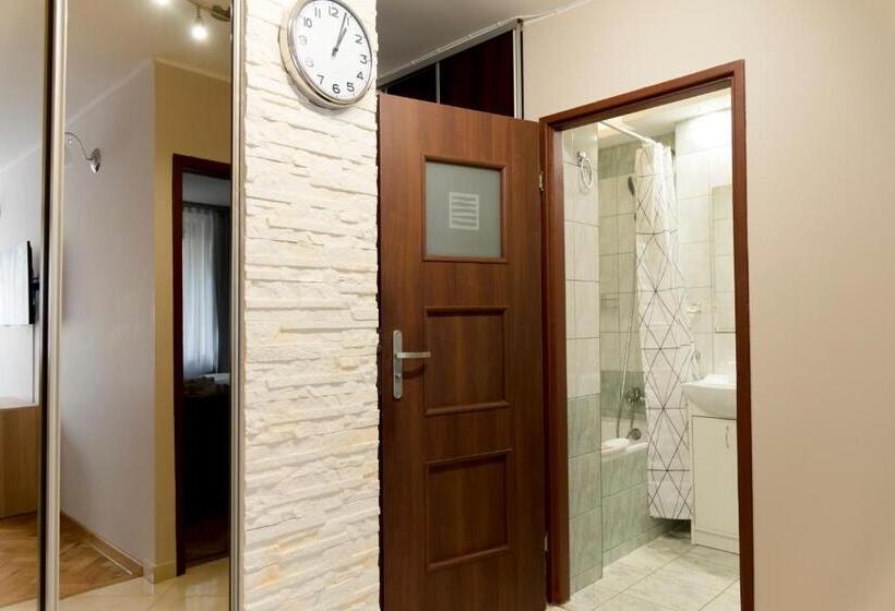 １ベッドルームアパートメント, Hosapartments City Center