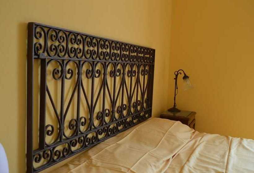 レイクビュースタンダードルーム, B&b Casa Forster