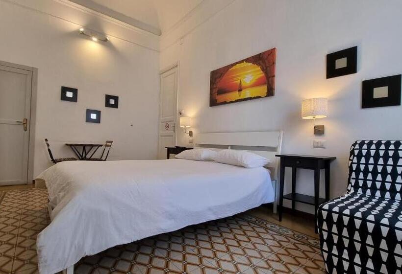 标准间带阳台, Palermo Amari