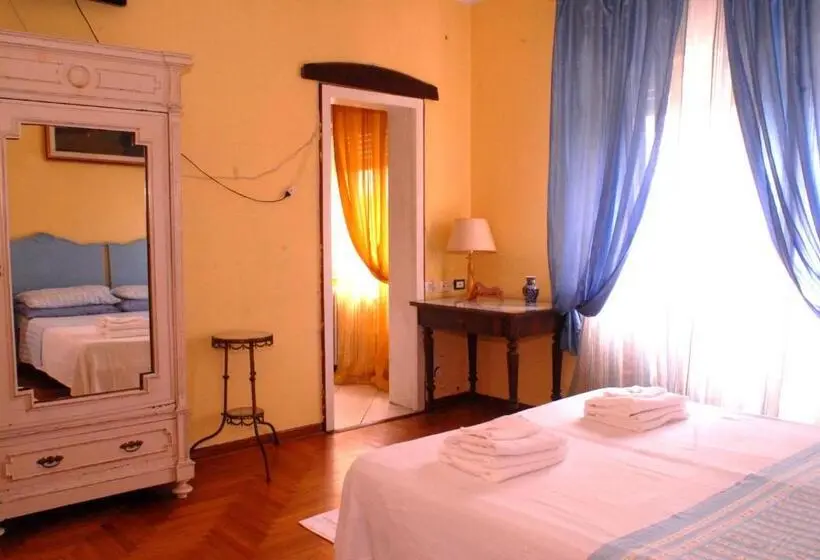 Perhehuone, Villa Fiorita