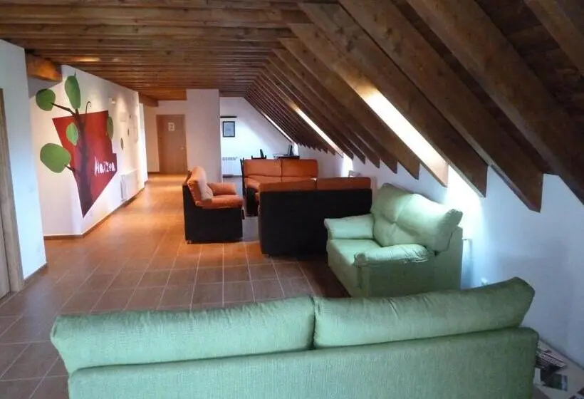 ルームシェアのワンベッド, Hostal Rural Haizea