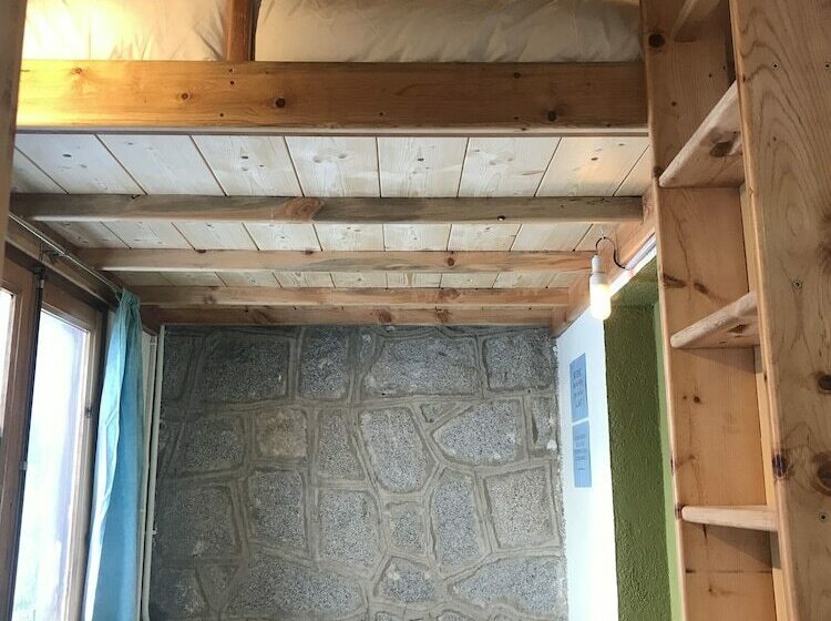 스탠다드 스튜디오, Refugi Cap Del Rec