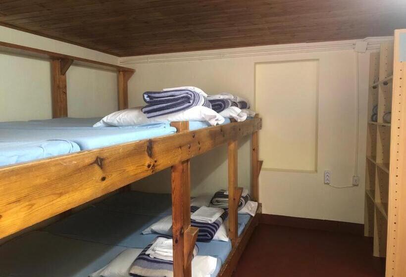 공동 객실, Refugi Cap Del Rec