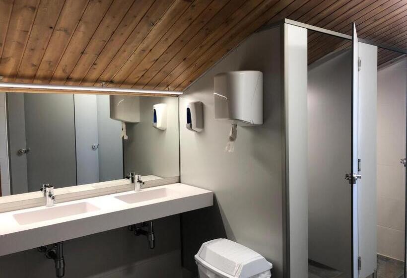 스탠다드 스튜디오, Refugi Cap Del Rec