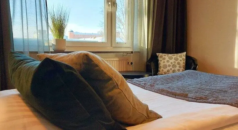 Standard Yhden Hengen Huone, Duvan Hotell & Konferens